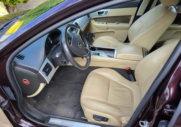 Jaguar XF cena 58000 przebieg: 125000, rok produkcji 2014 z Wrocław małe 29